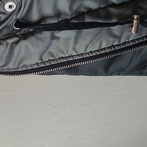 Womens large Liz Clairborne black winter coat jacket hooded with faux fur lining - Picture 11 of 11